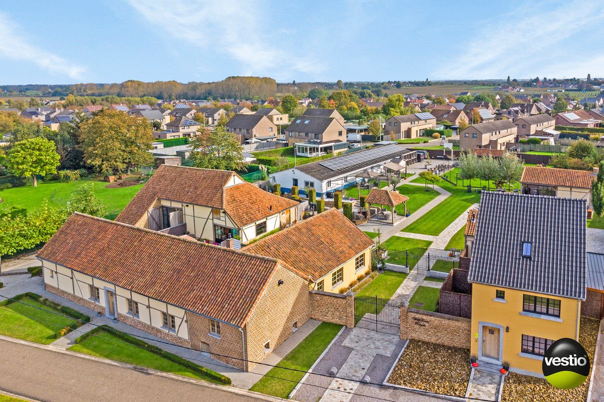 UNIEK GEHEEL BESTAANDE UIT GERESTAUREERDE WOONHOEVE, WELLNESS, TUINKAMER EN EXCLUSIEVE VAKANTIEWONING. foto 89