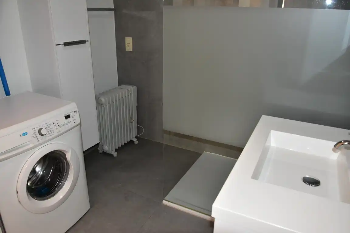 Centraal gelegen appartement met 2 slaapkamers foto 12