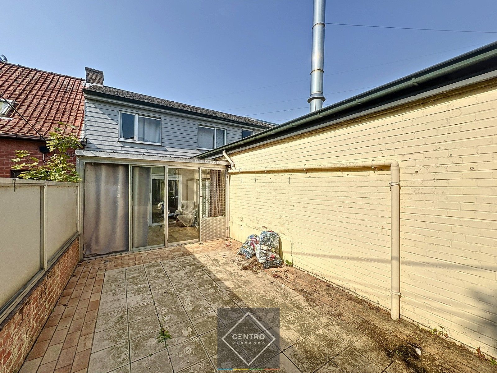 Magazijnen (± 660m²) mét uitbreidingsmogelijkheden, woning en bijgebouw op een prachtig perceel van 5.657m² ! foto 45