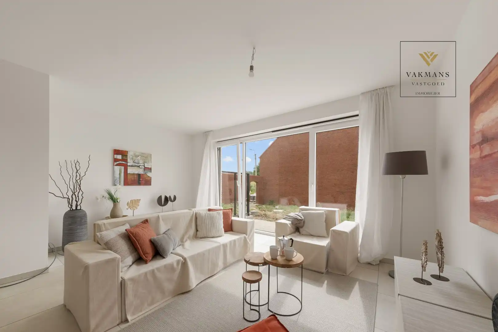 Een landelijke nieuwbouwwoning met zichten op de heuvels foto 6