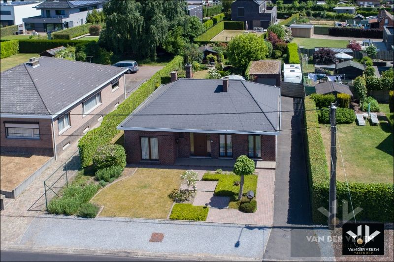 Interessante & ruime woning op rustige locatie Kuringen foto 2
