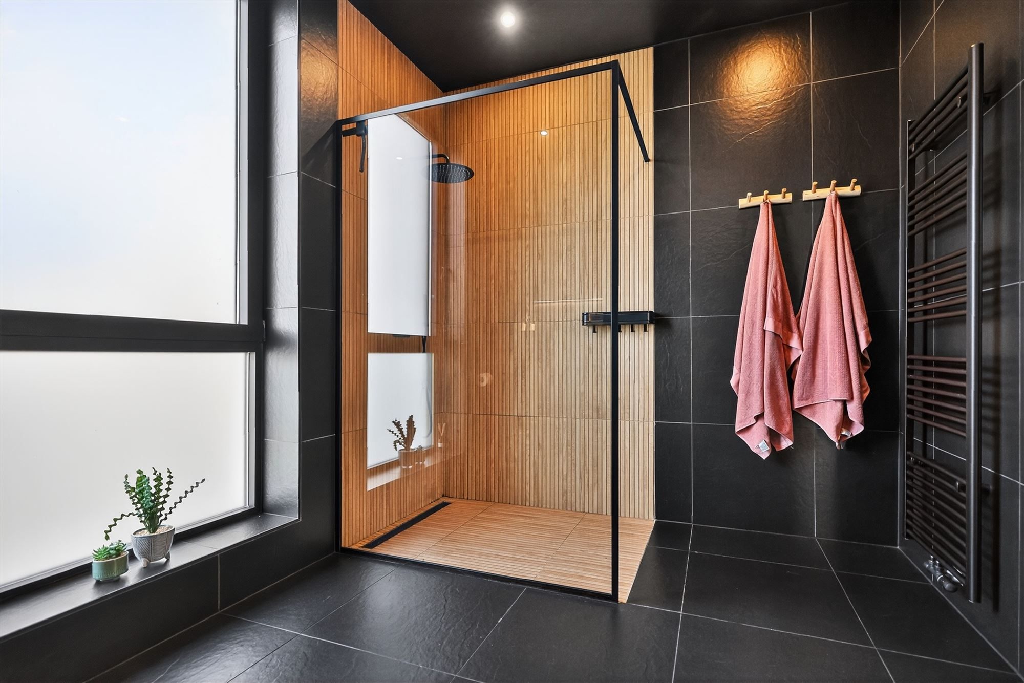 Buitengewone nieuwe halfopen woning op toplocatie foto 18