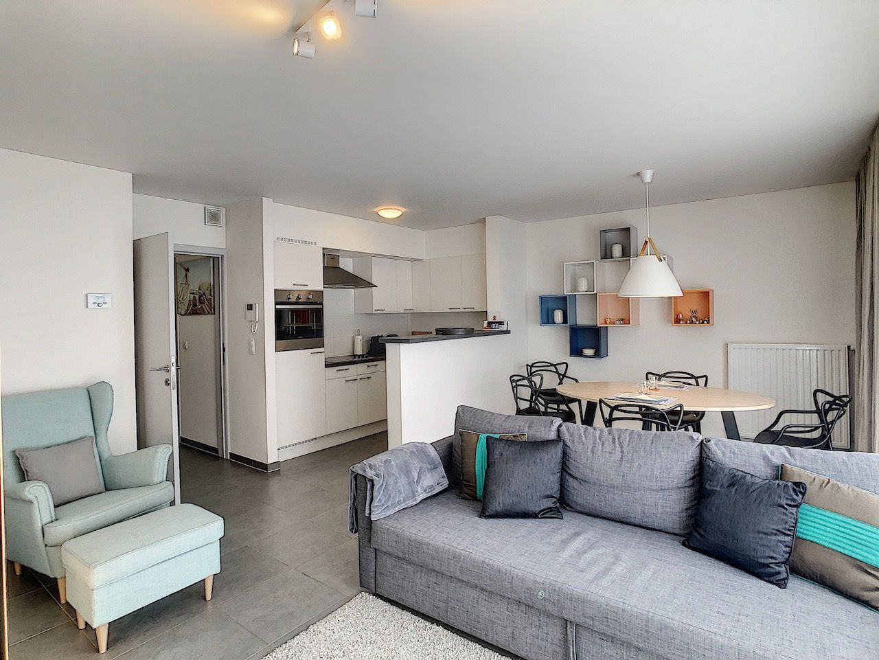 Pannenstraat – aangenaam appartement met ruim terras foto 2