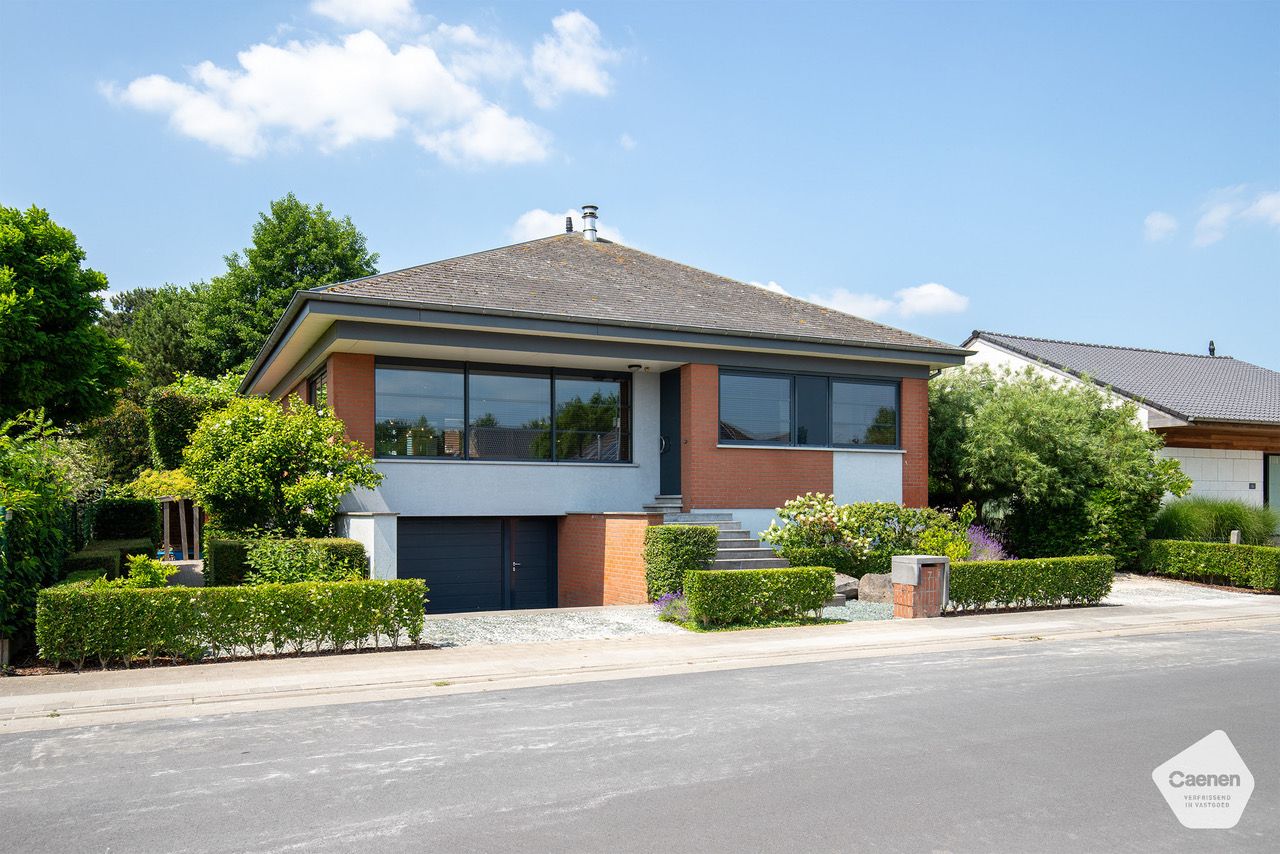 UNIEKE & LUCHTIGE ALLEENSTAANDE WONING met 4 SLAAPKAMERS ,RUIME GARAGE en TUIN foto 17