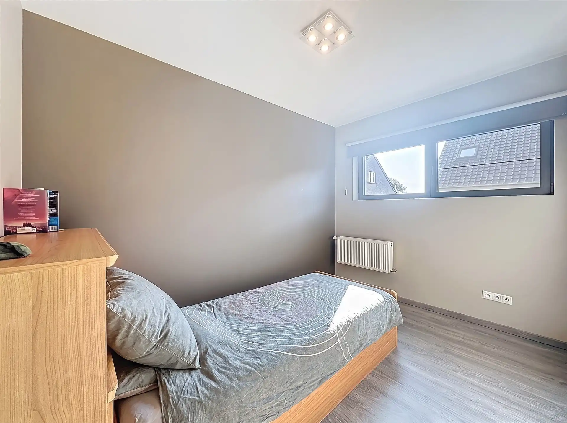 Prachtige, energiezuinige woning met 4 slp en garage op perceel van 318m². foto 13