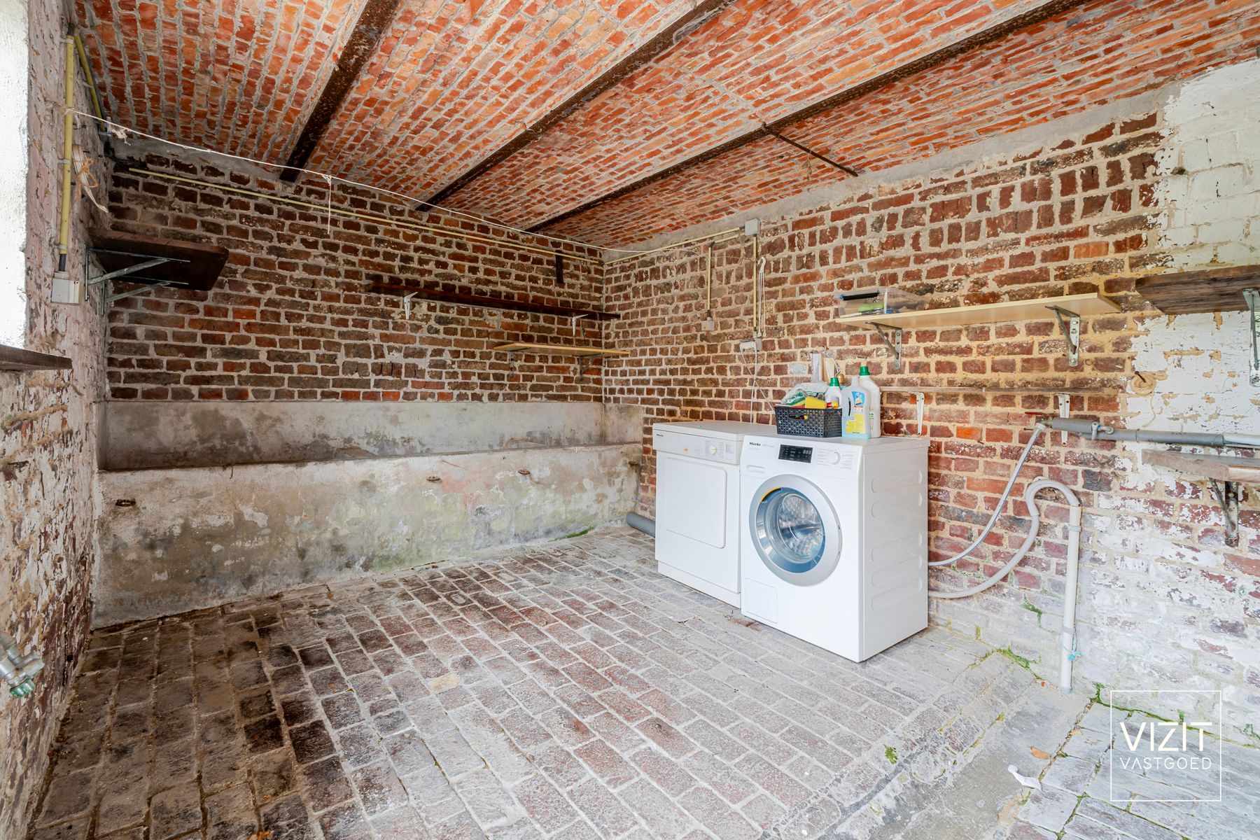 Karaktervolle boerderij met binnenkoer in Waarbeke (Geraardsbergen) foto 18