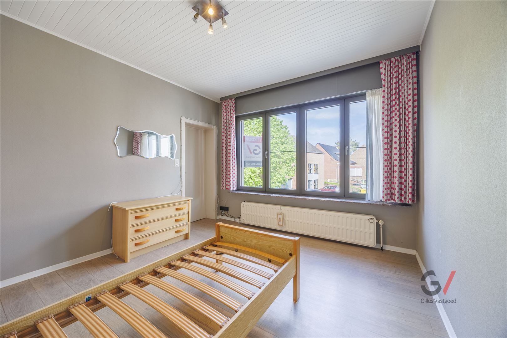 Te koop: Ruime woning in Meerbeek foto 10