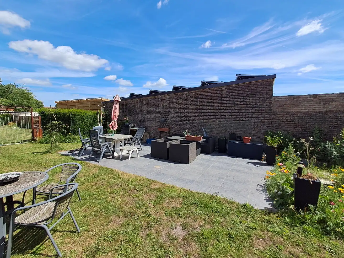 Ruime halfopen woning met polyvalente ruimte te Sijsele foto 9