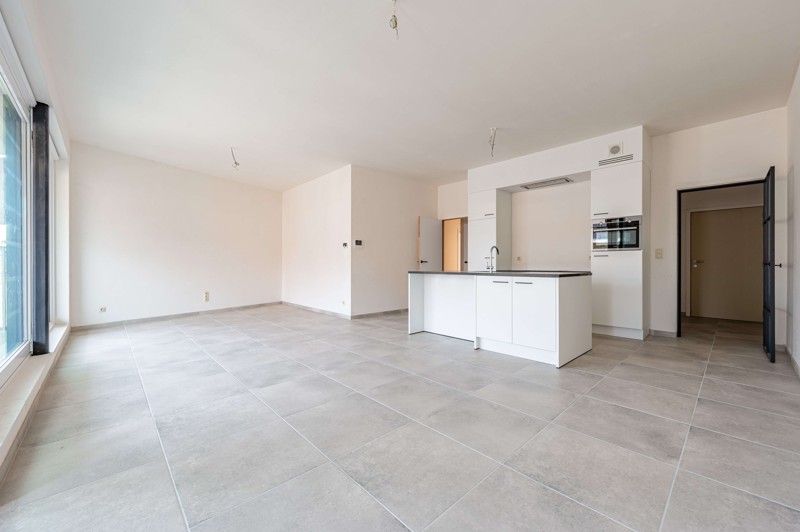 Prachtig 2 slaapkamer appartement TE KOOP in hartje Sint-Baafs-Vijve! (*6% BTW aankoop mogelijk) foto 6