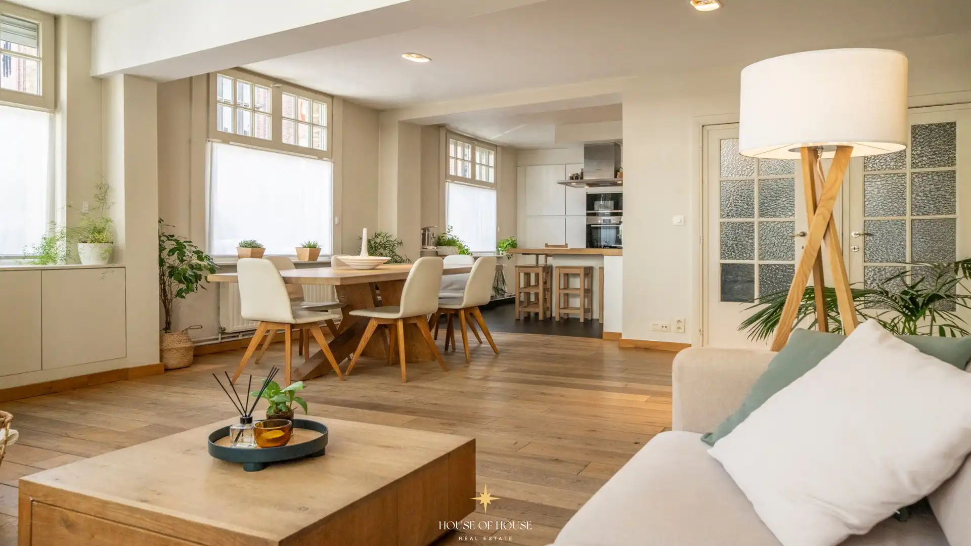 Gerenoveerd charmehuis in het hart van Brugge foto 8