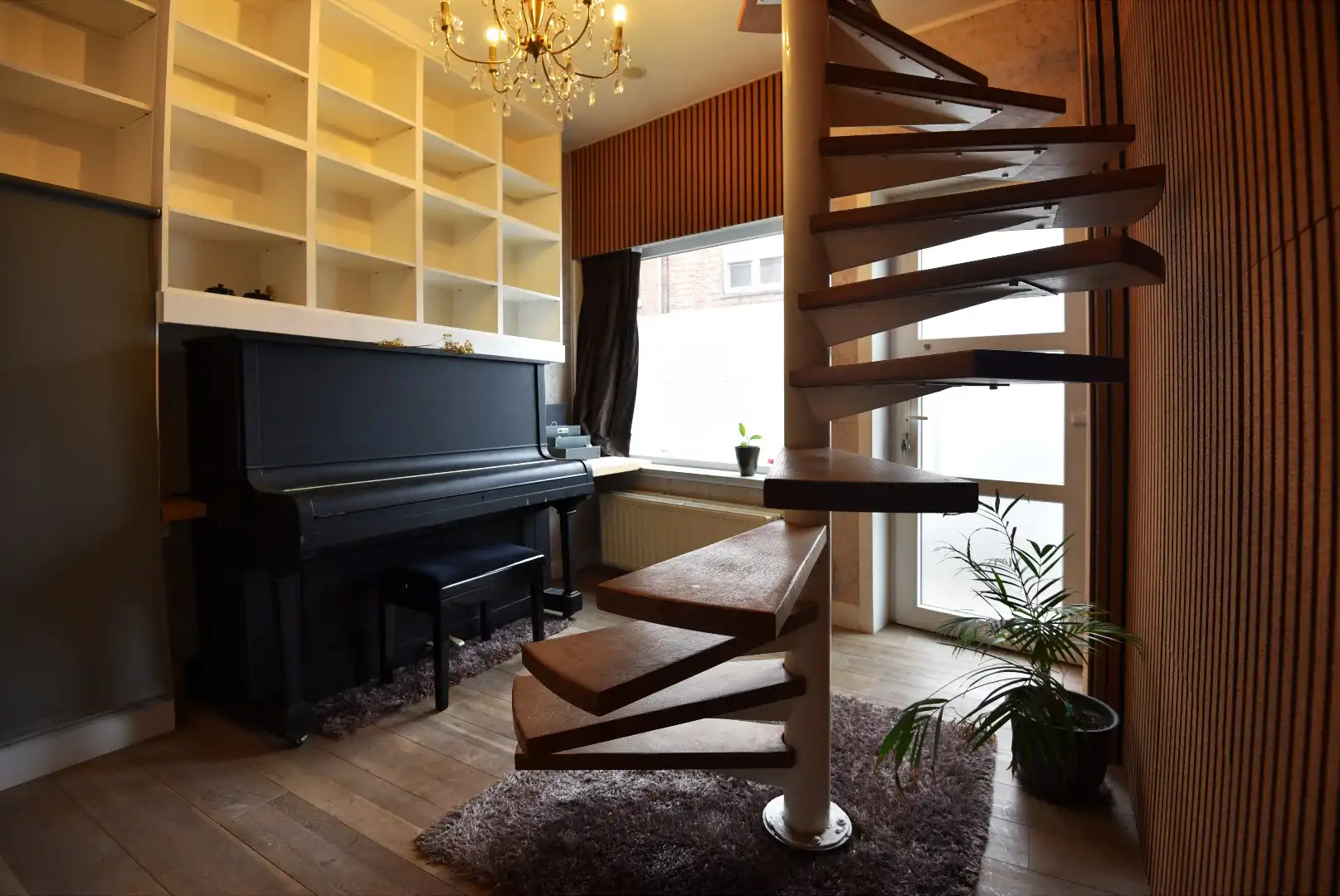 Rijwoning met zonnige tuin nabij centrum Maldegem. foto 2