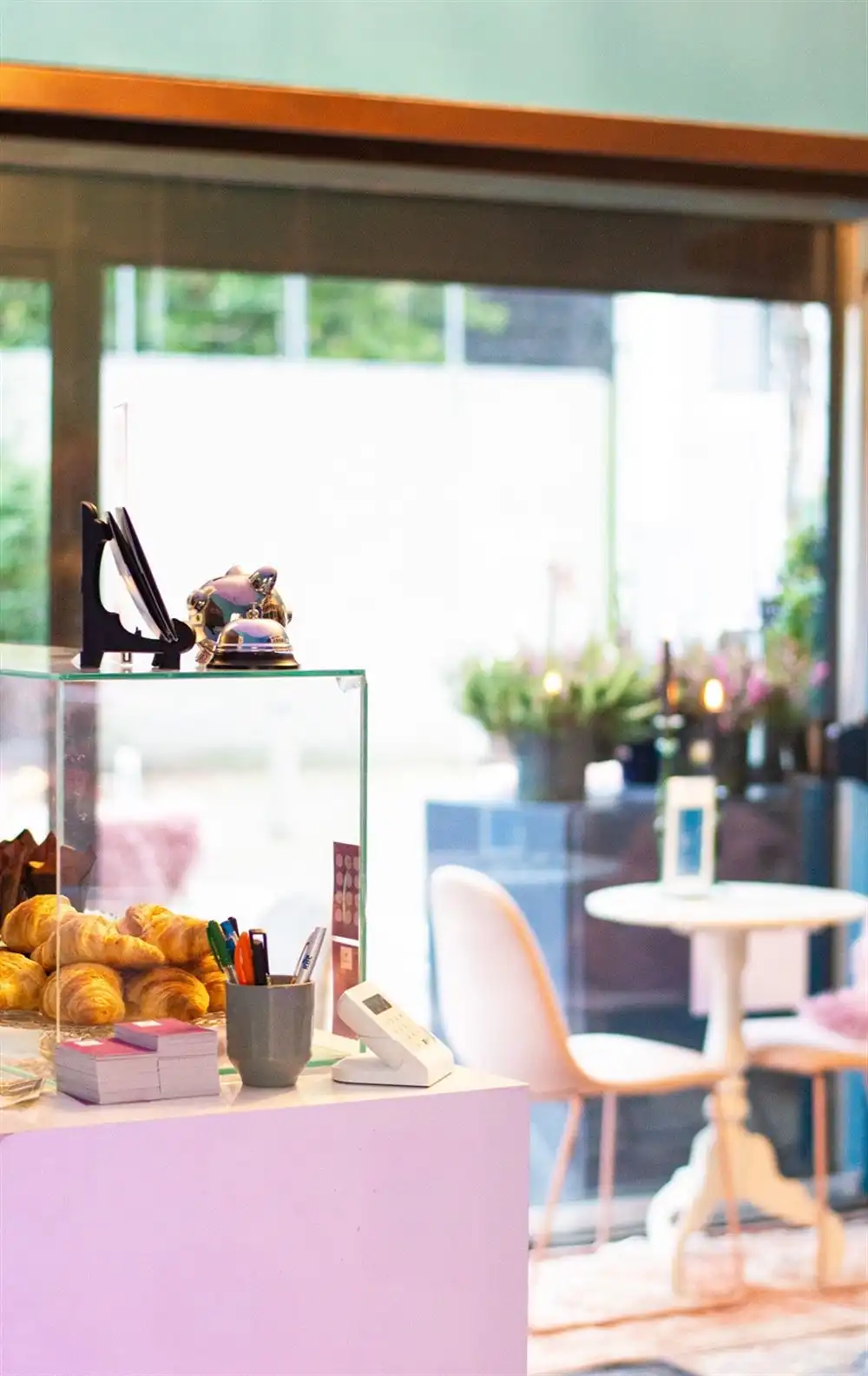 Commerciële ruimte + ruime garagebox | Antwerpen 2060 foto 4