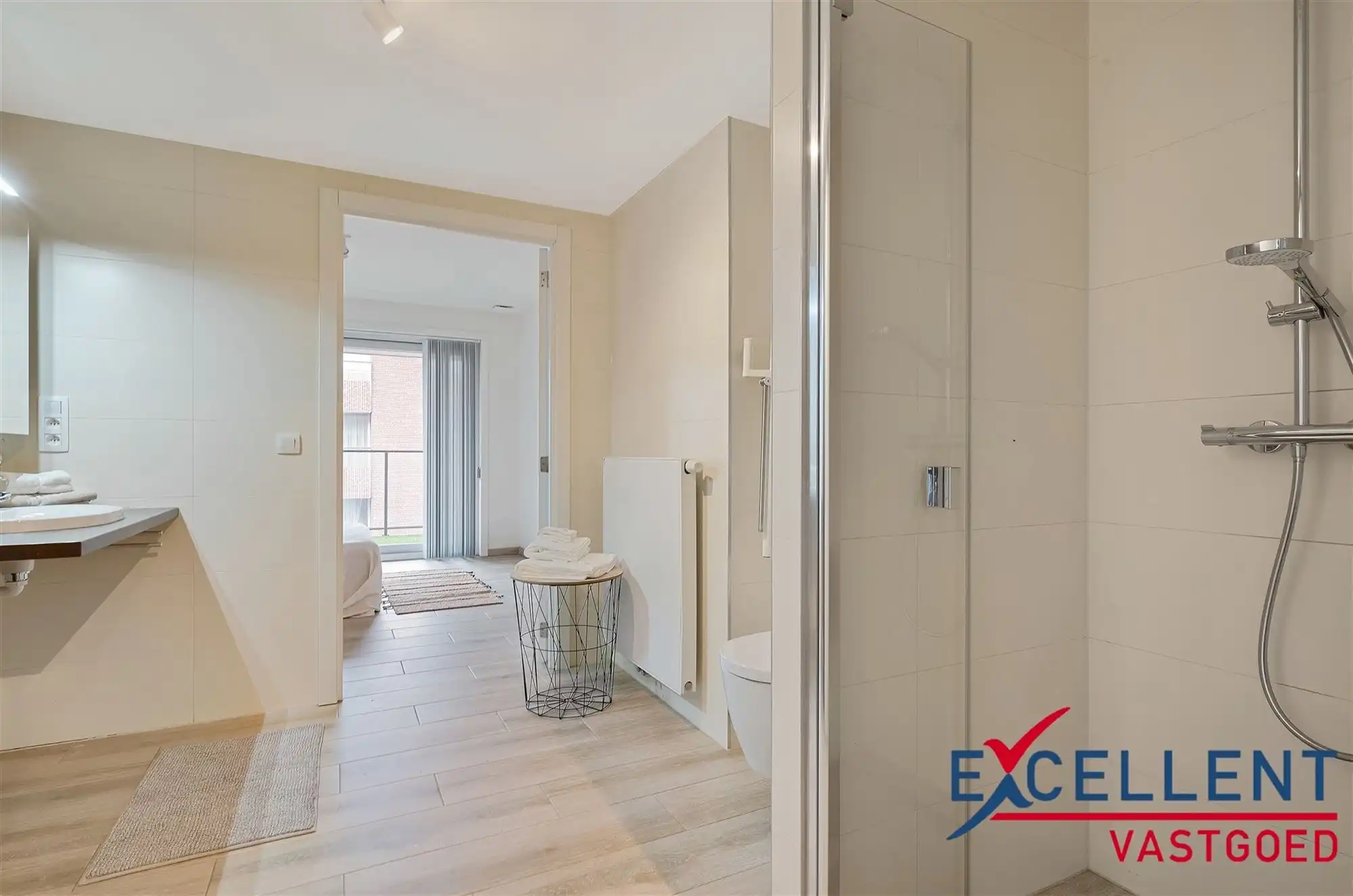 Zeer ruime service flat te koop Hof Van Rekkelinge Deinze! foto 6