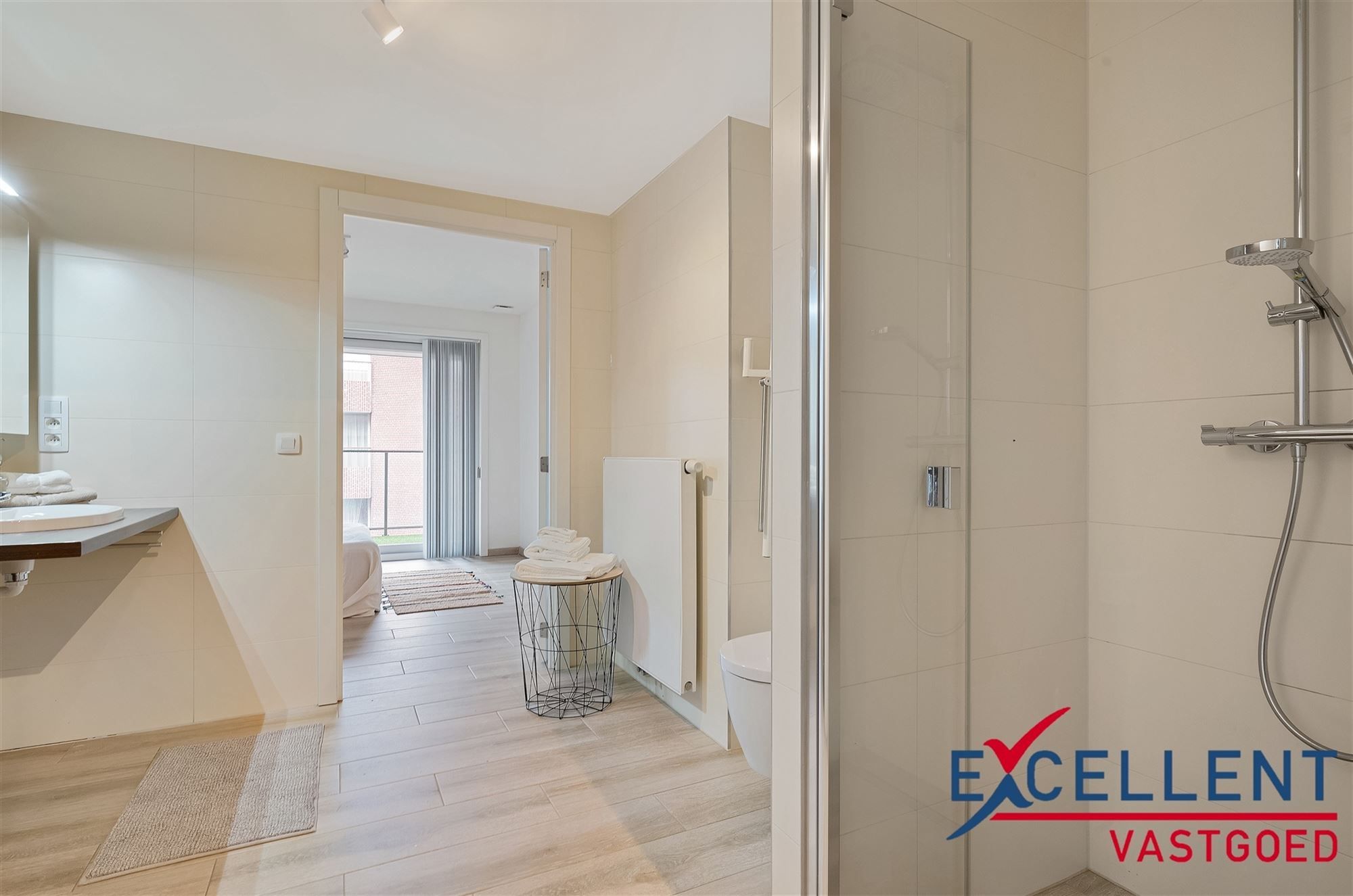 Zeer ruime service flat te koop Hof Van Rekkelinge Deinze! foto 6