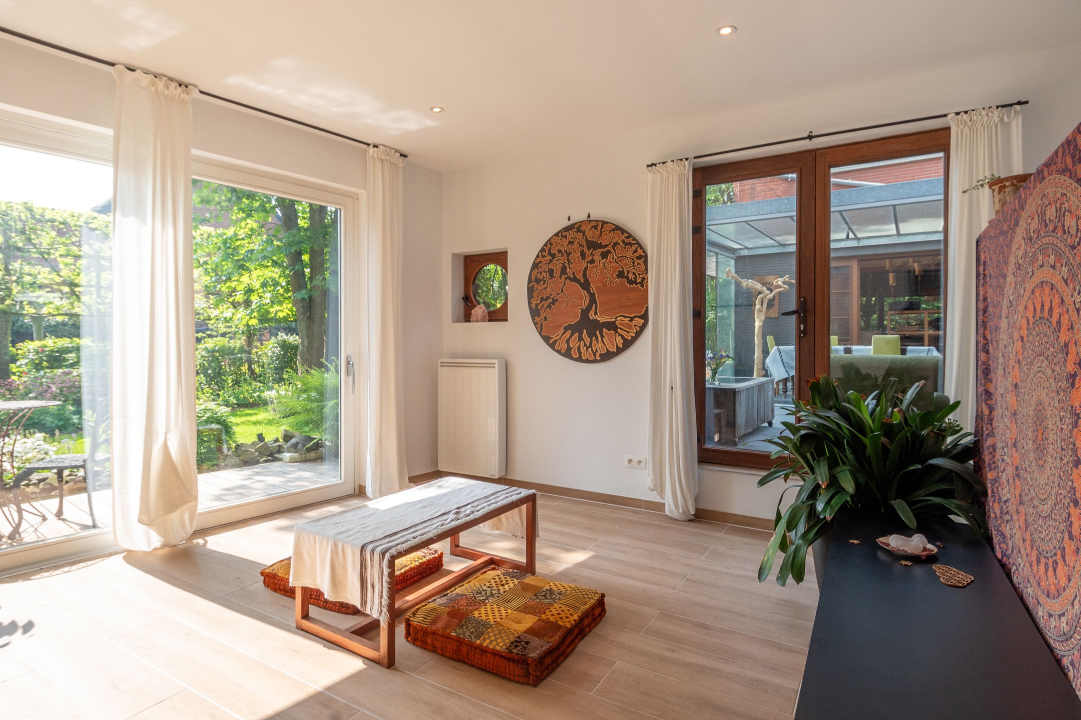 Meesterwoning met zorgflat, loft, burelen en opslag foto 59