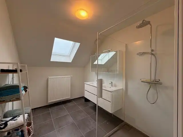 Recent appartement landelijk gelegen op de 1ste en 2de verdieping te Dilsen-Stokkem!  foto 15