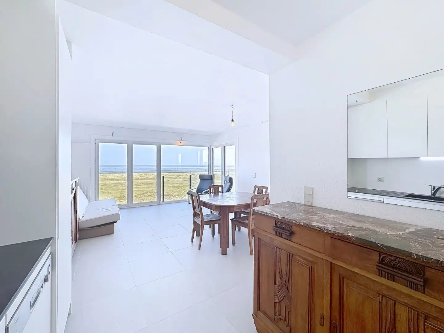 Mooi hoekappartement met FRONTAAL ZEEZICHT foto 6