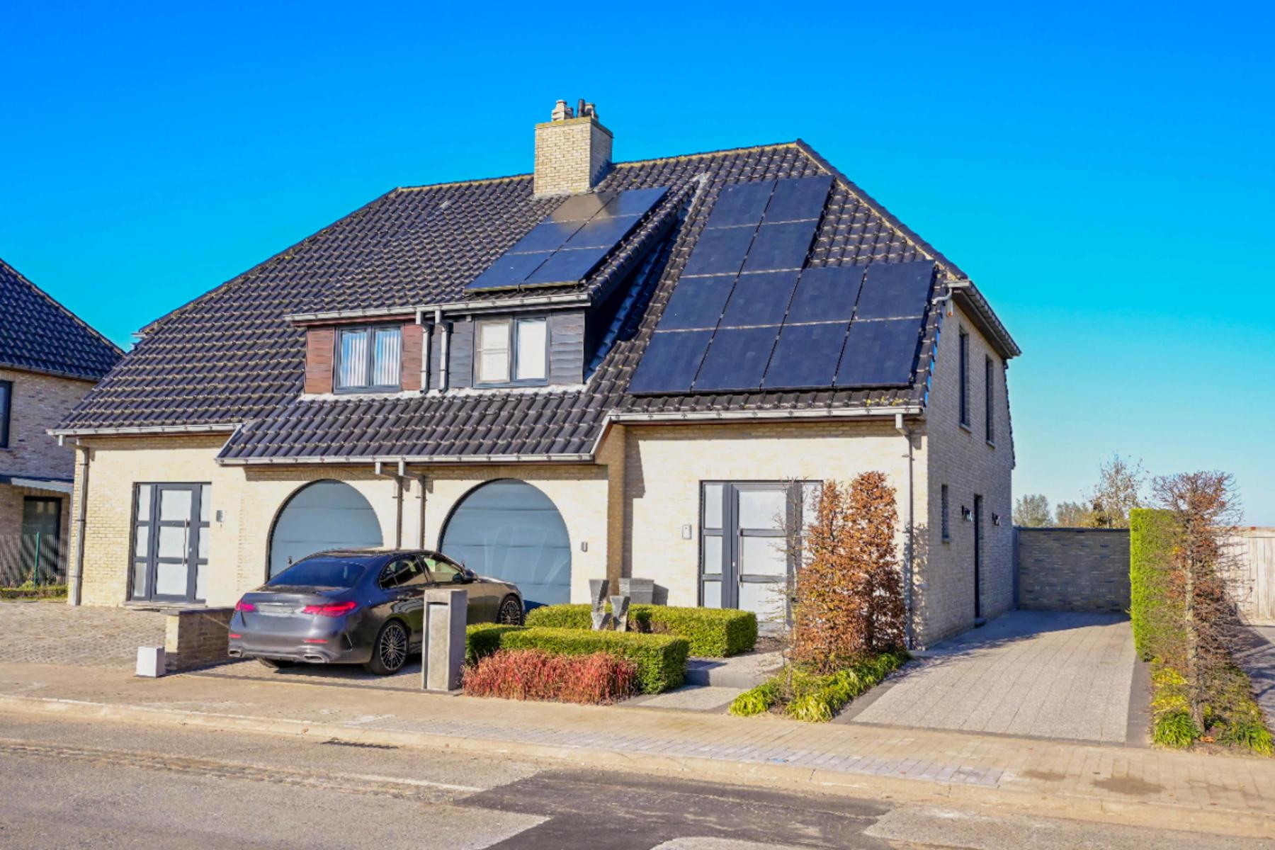 Halfopen te koop Bruggestraat 199 - 8480 Eernegem