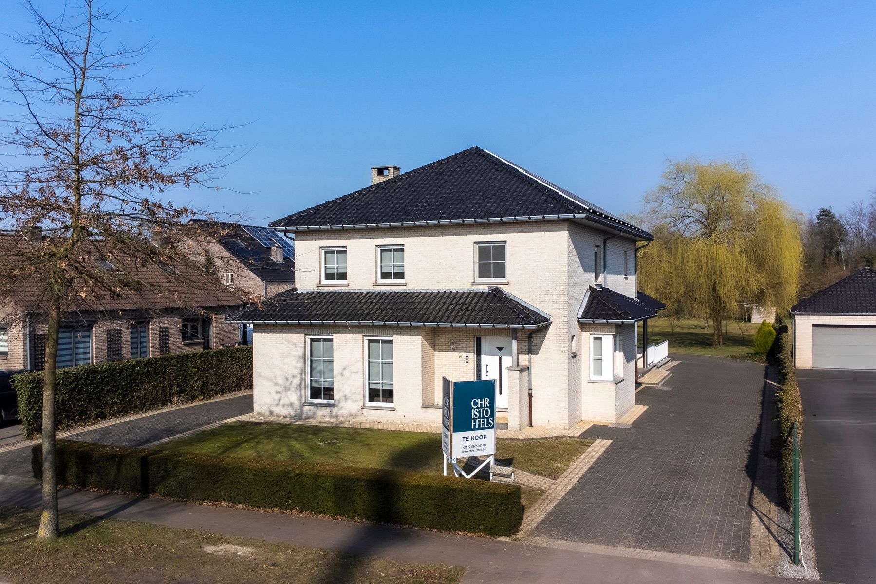 Ruime karakteristieke woning op een aangenaam perceel foto 13