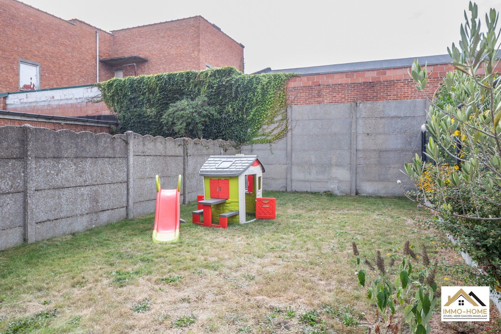 Instapklare woning op zeer centrale ligging foto 15