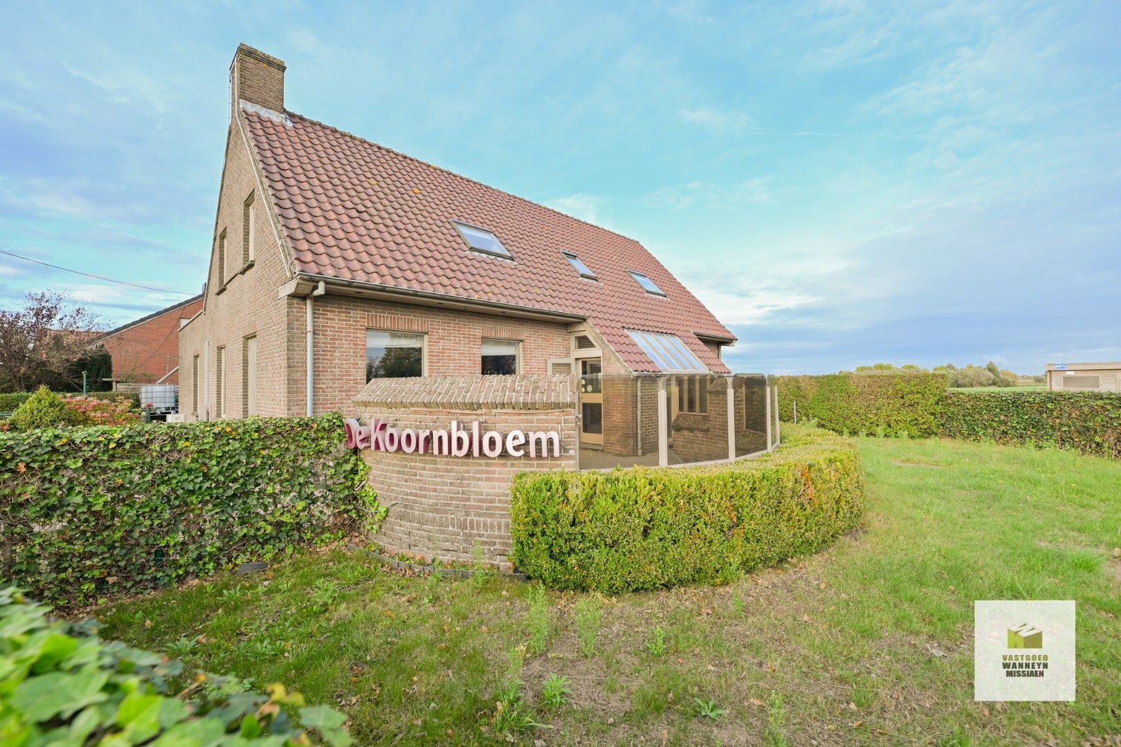 Veelzijdig handelspand met woonst op toplocatie tussen Wingene en Tielt foto 16