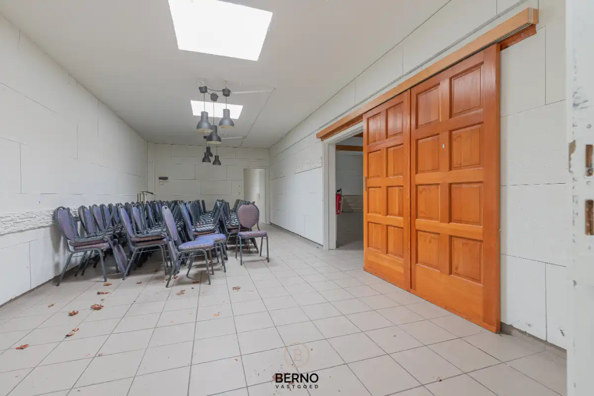 Horecazaak met ruime zaal. foto 13