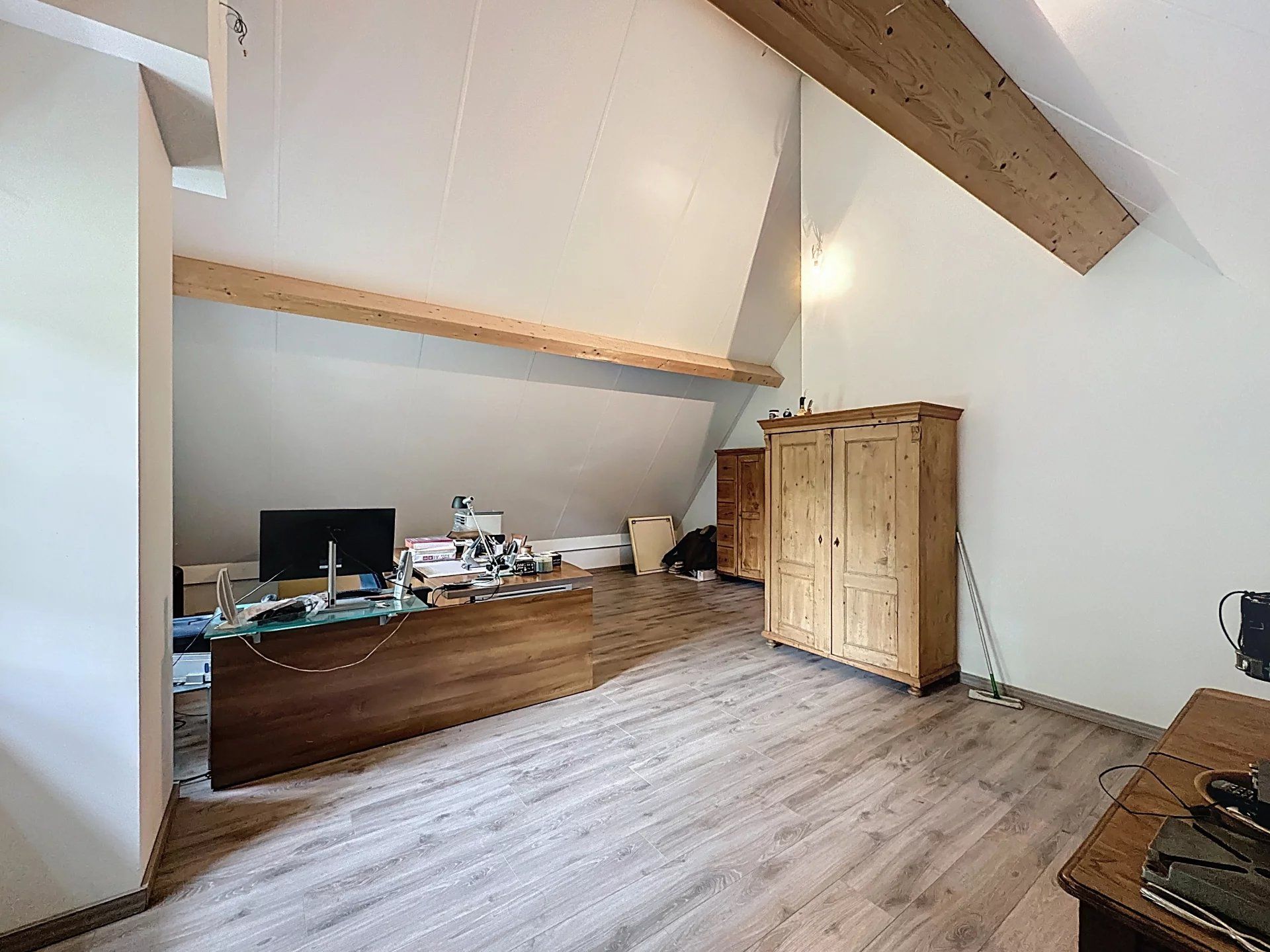 Prachtige villa met 3 slaapkamers op een perceel van +/- 60 are. foto 23
