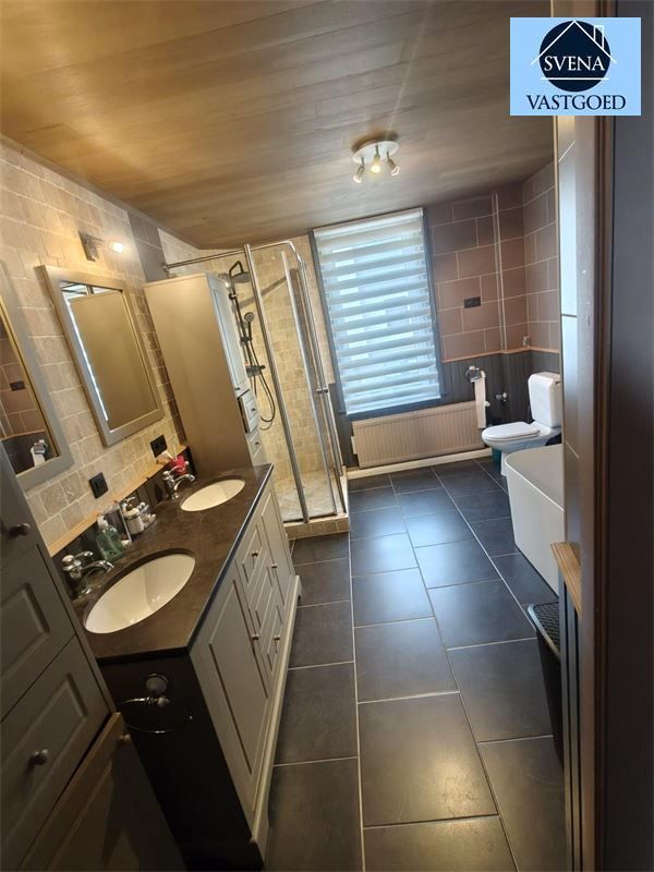 INSTAPKLARE WONING MET 5 KAMERS IN HET CENTRUM VAN MEERBEKE foto 11