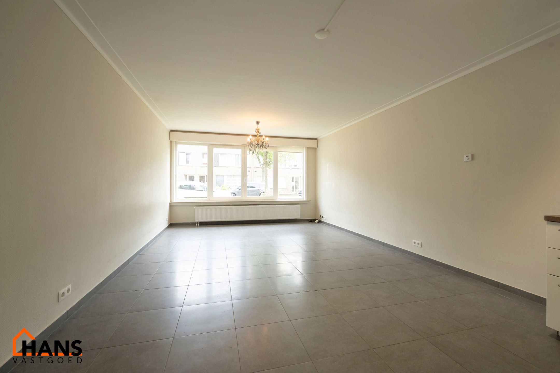 Gelijkvloersappartement met terras. foto 2
