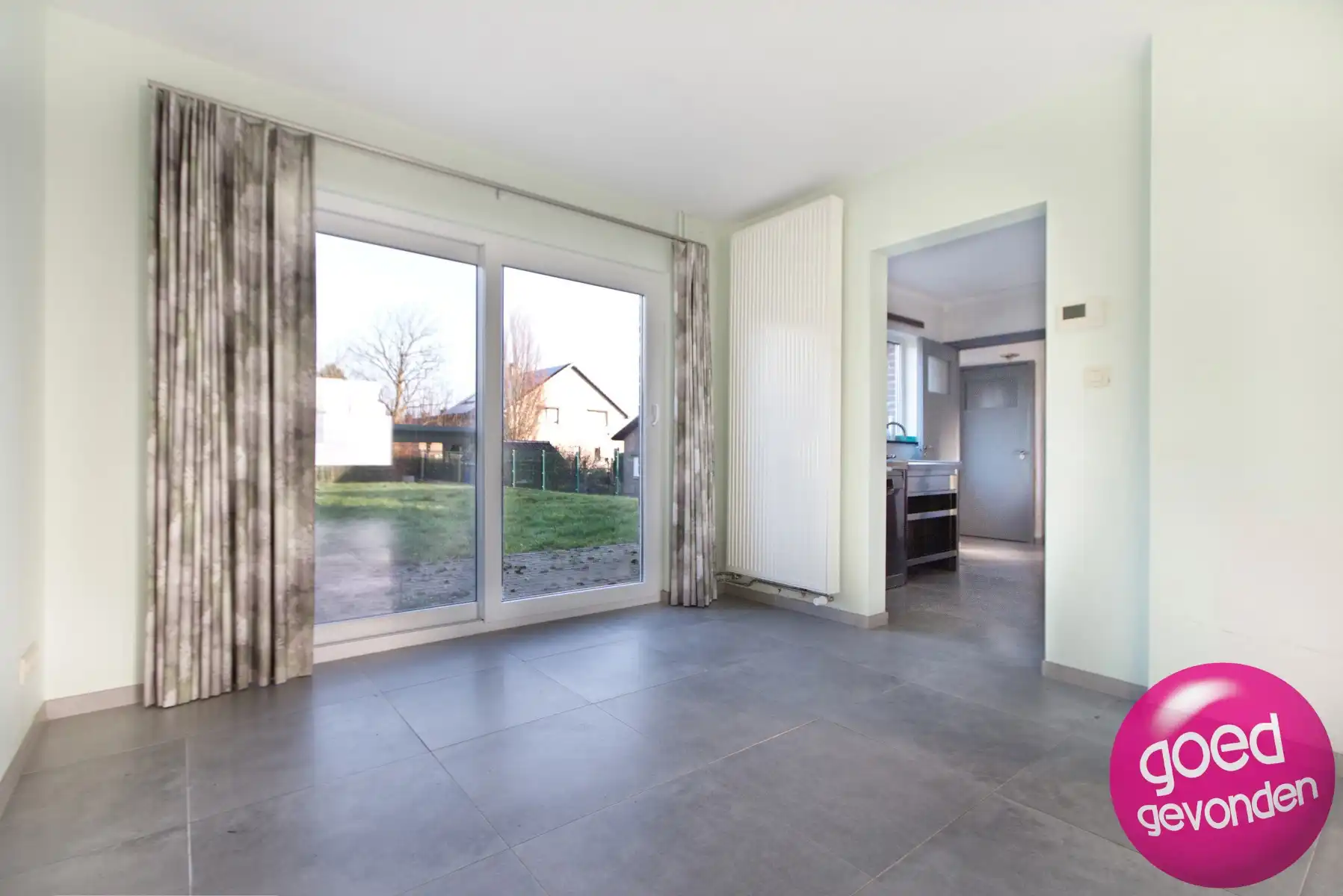 GEZINSWONING - 3 SLK - TERRAS - TUIN - GARAGE - PARKING foto 7