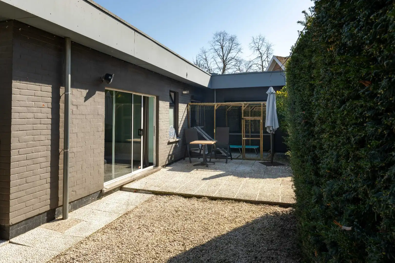 PUUR FRITUUR, uiterst goed gelegen met woonst en parking! foto 27