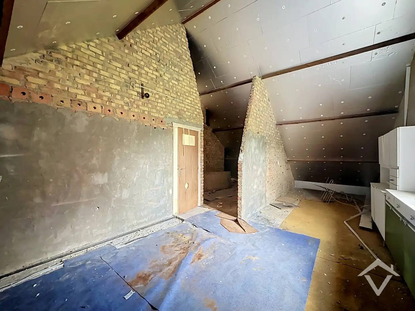 Ruime gezinswoning op perceel van 1126 m²  - tal van mogelijkheden! foto 23