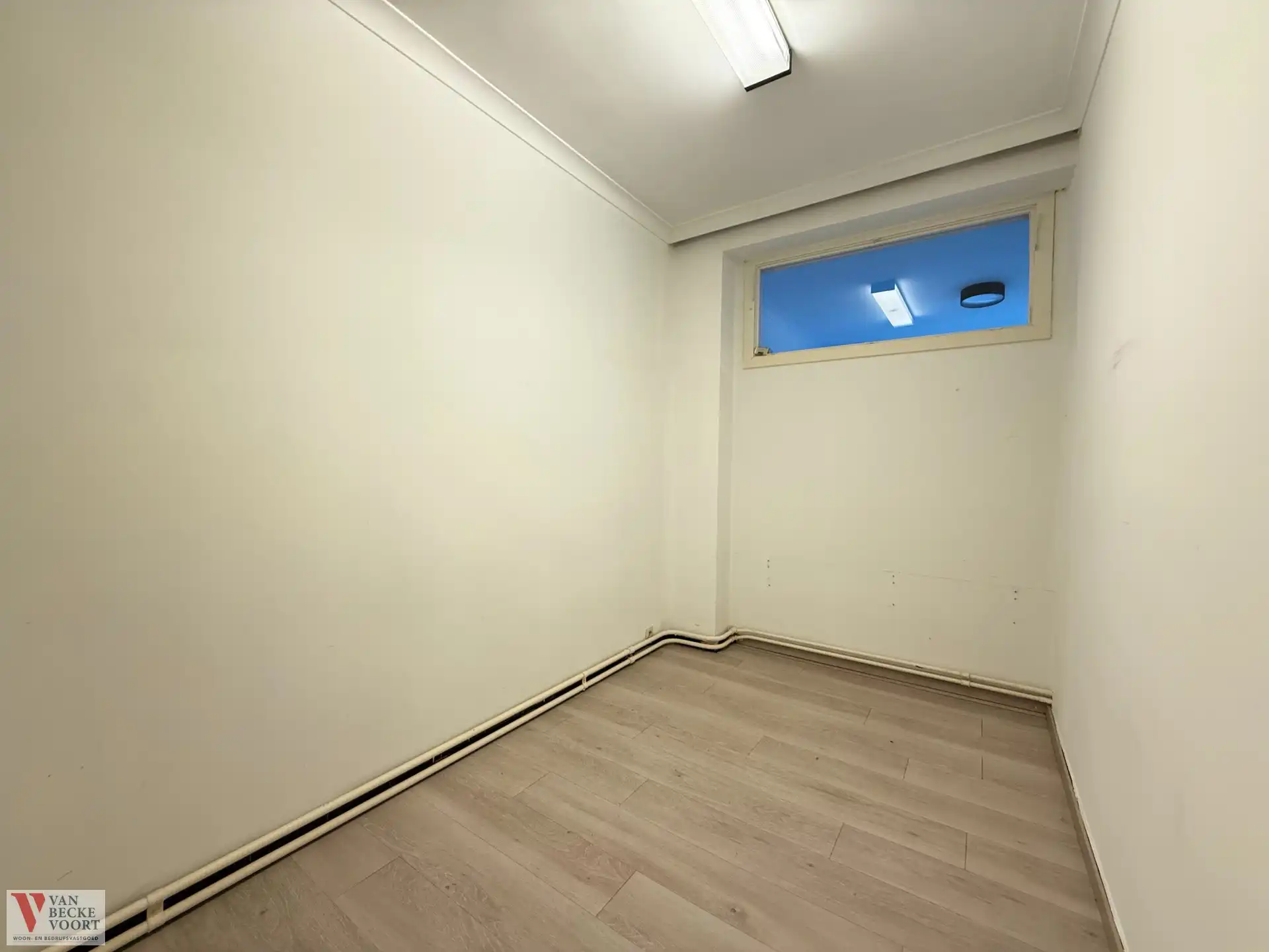 Ruim appartement met 2 slaapkamers foto 11