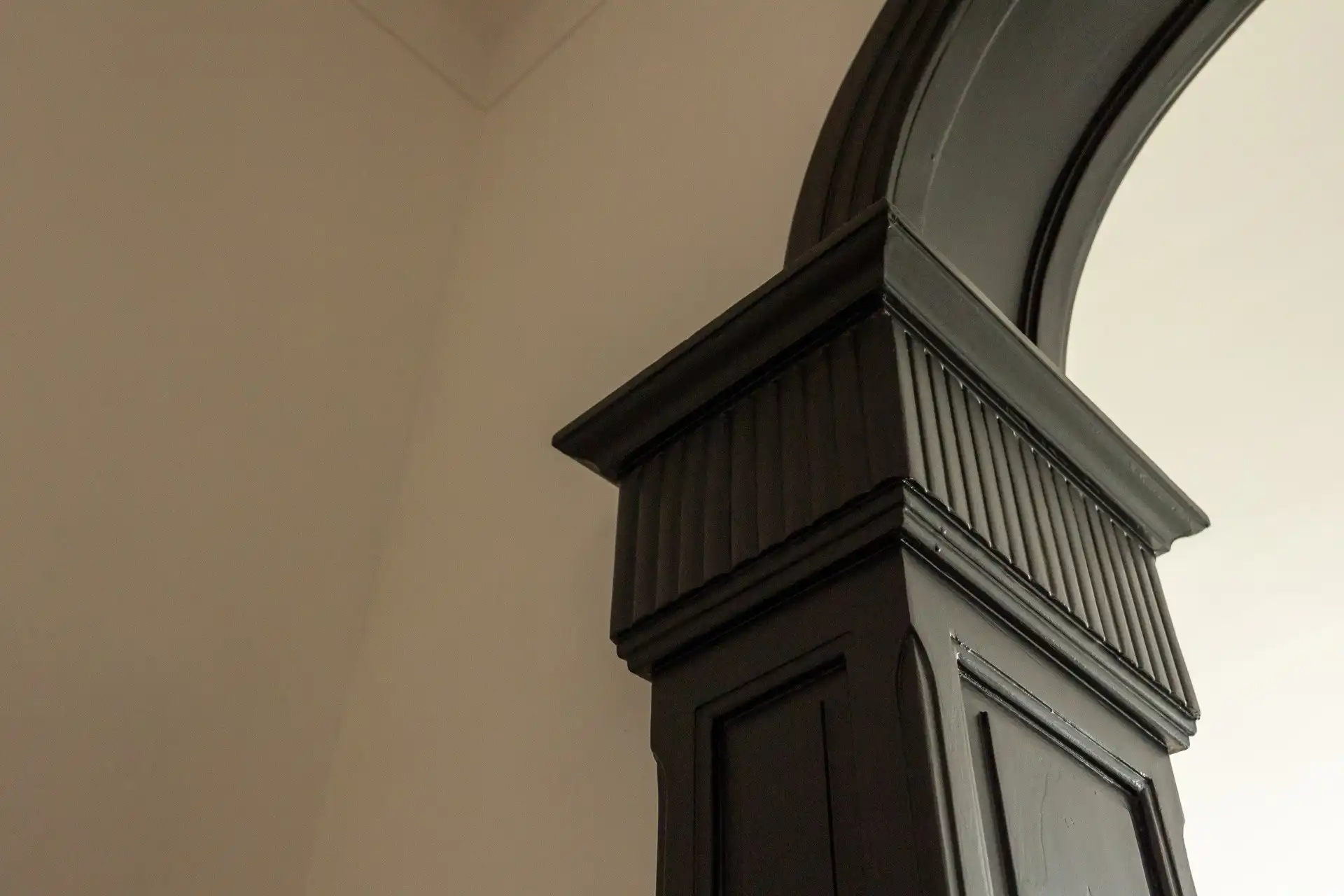 Ruime, instapklare gezinswoning met authentieke elementen in Berchem foto 41