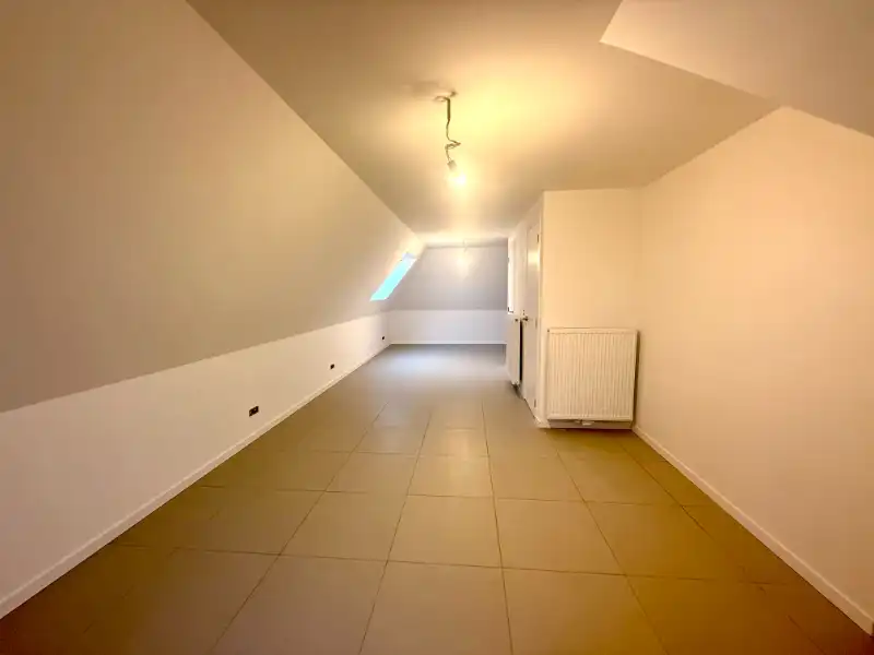 Ruime nieuwbouwwoning met 3 slaapkamers, tuin en carport foto 21