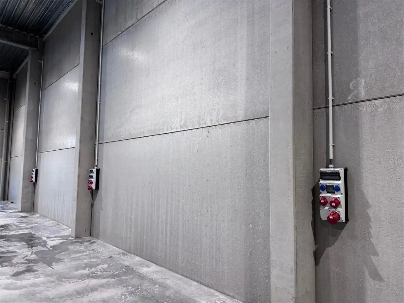 Strategisch gelegen nieuwbouw KMO-unit INCL. 4 PARKINGS. foto 10