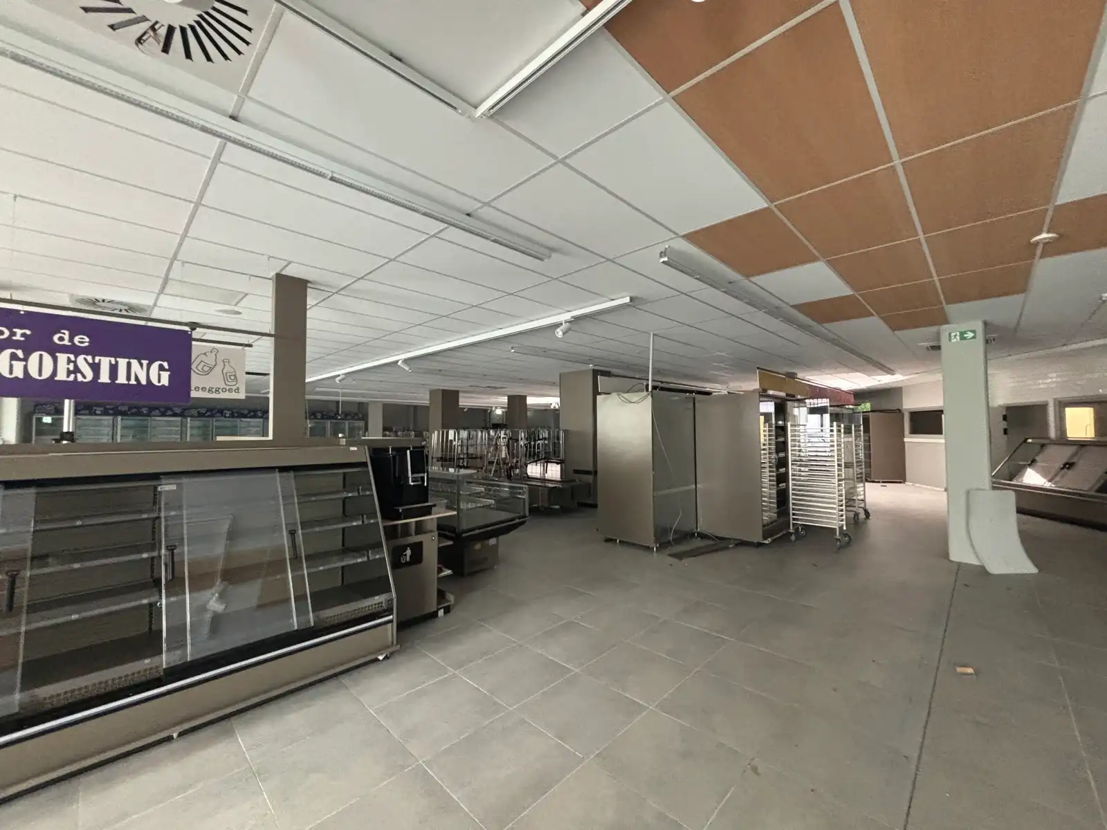Handelspand 984 m² te huur in Kermt (Hasselt) foto 4