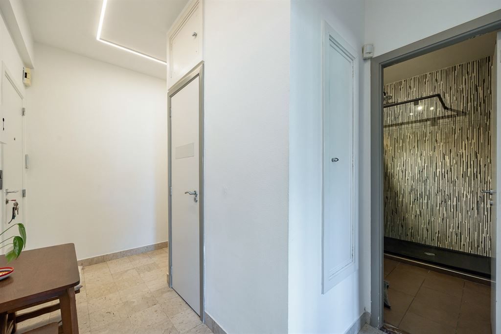 Modern 3-slpk appartement met groen zicht foto 15