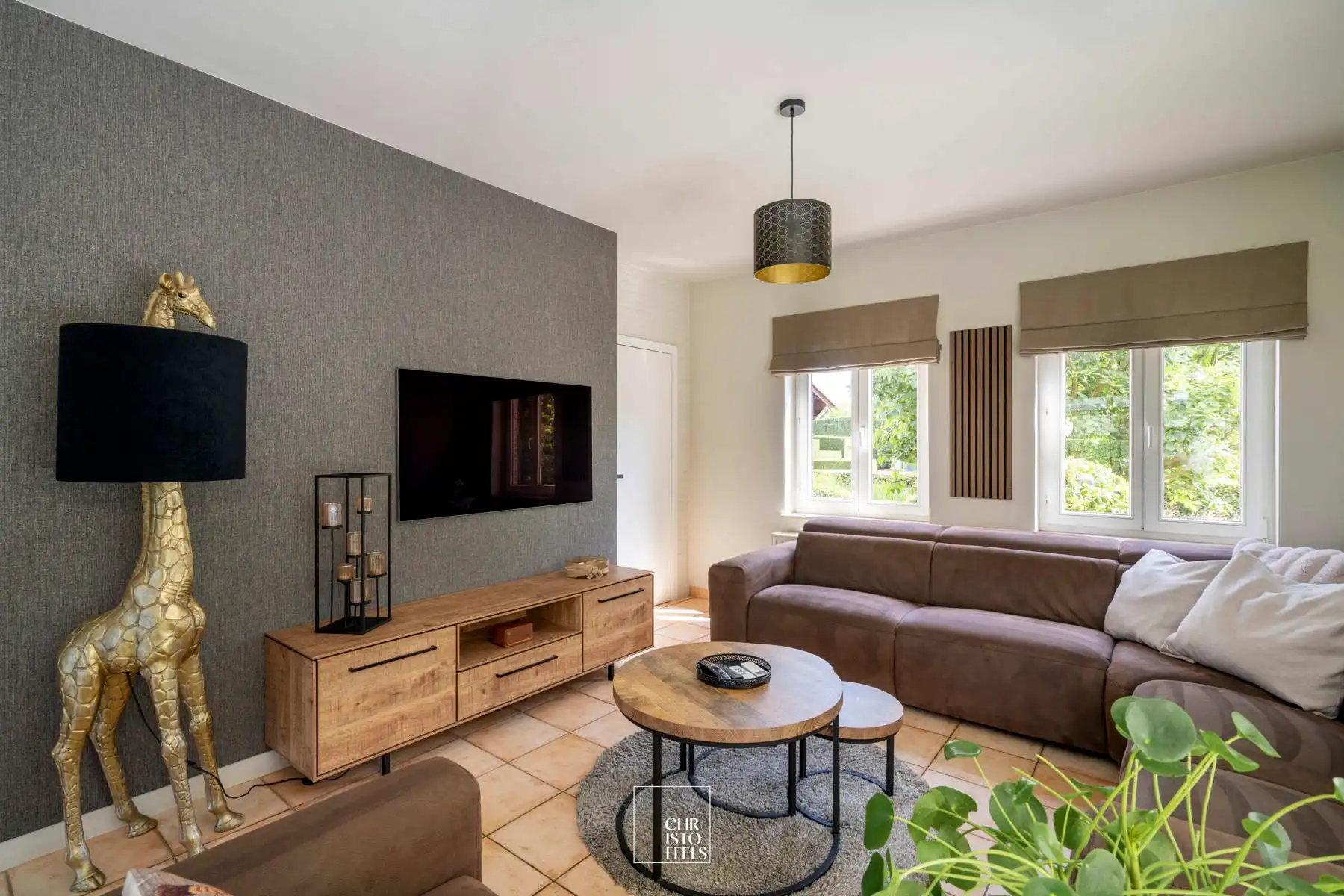 Instapklare gezinswoning (199m²) in gegeerde buurt te Lanaken!  foto 7