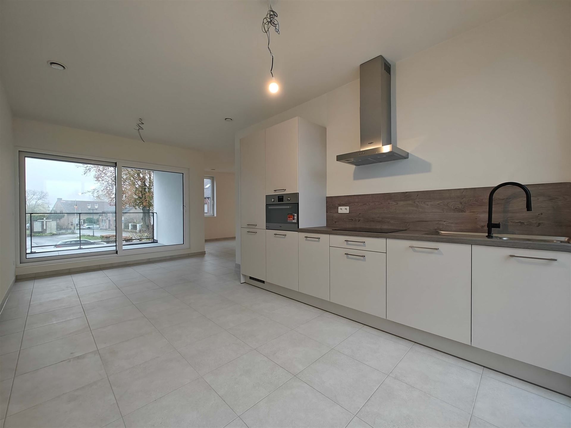 Nieuwbouwwoning te vucht met 3 slaapkamers foto 9