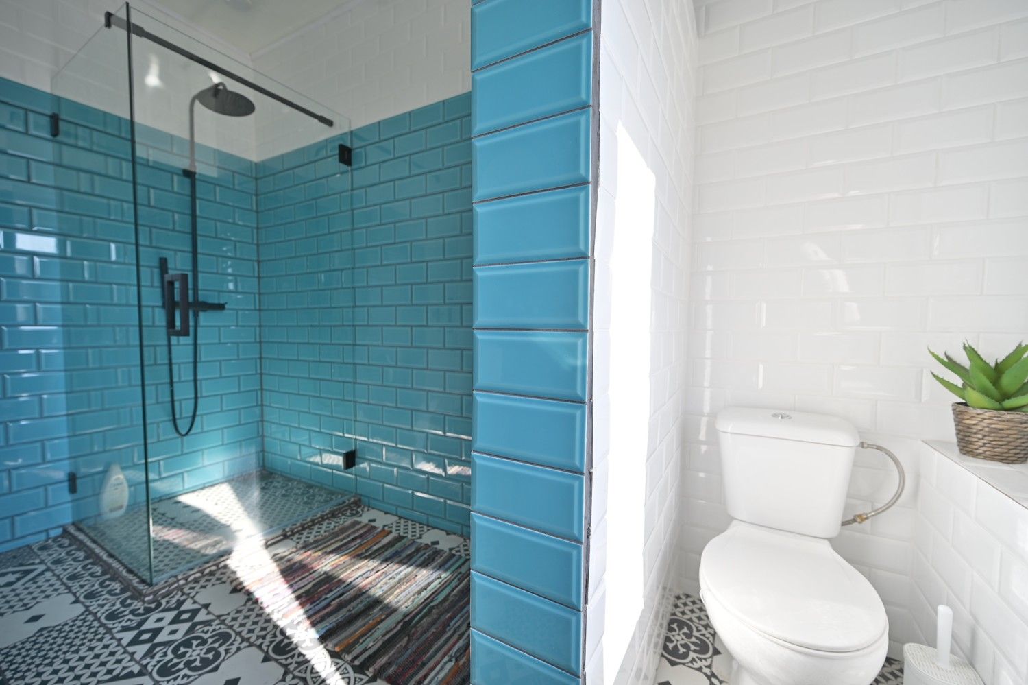 Verrassend royale woning met bijbouw/atelier en aangrenzende paardenweide, met in totaal een grondoppervlakte van 34a 88ca (3.488 m²) foto 17