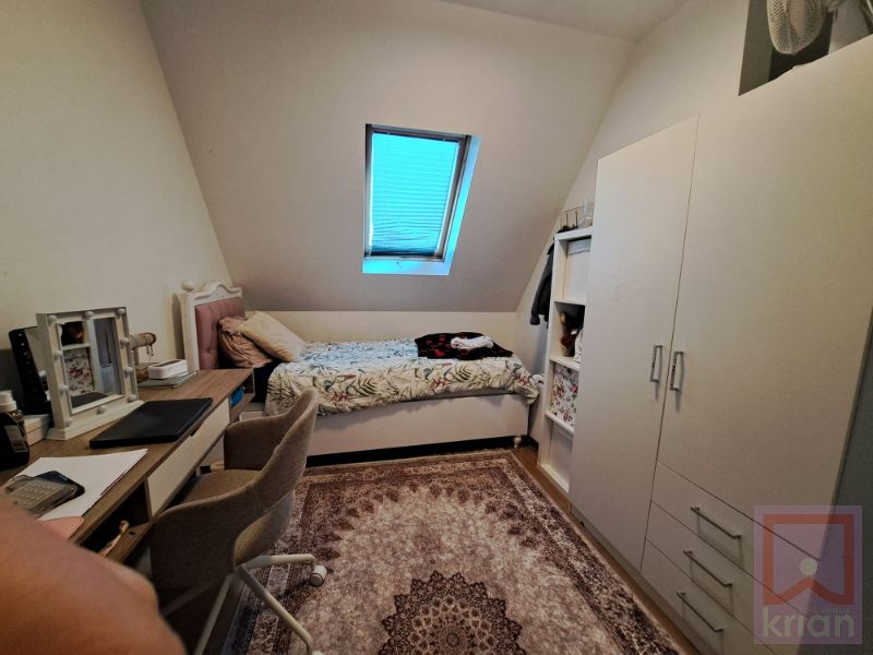 PRACHTIGE RECENTE DUPLEX 3 SLPK MET GARAGE foto 15