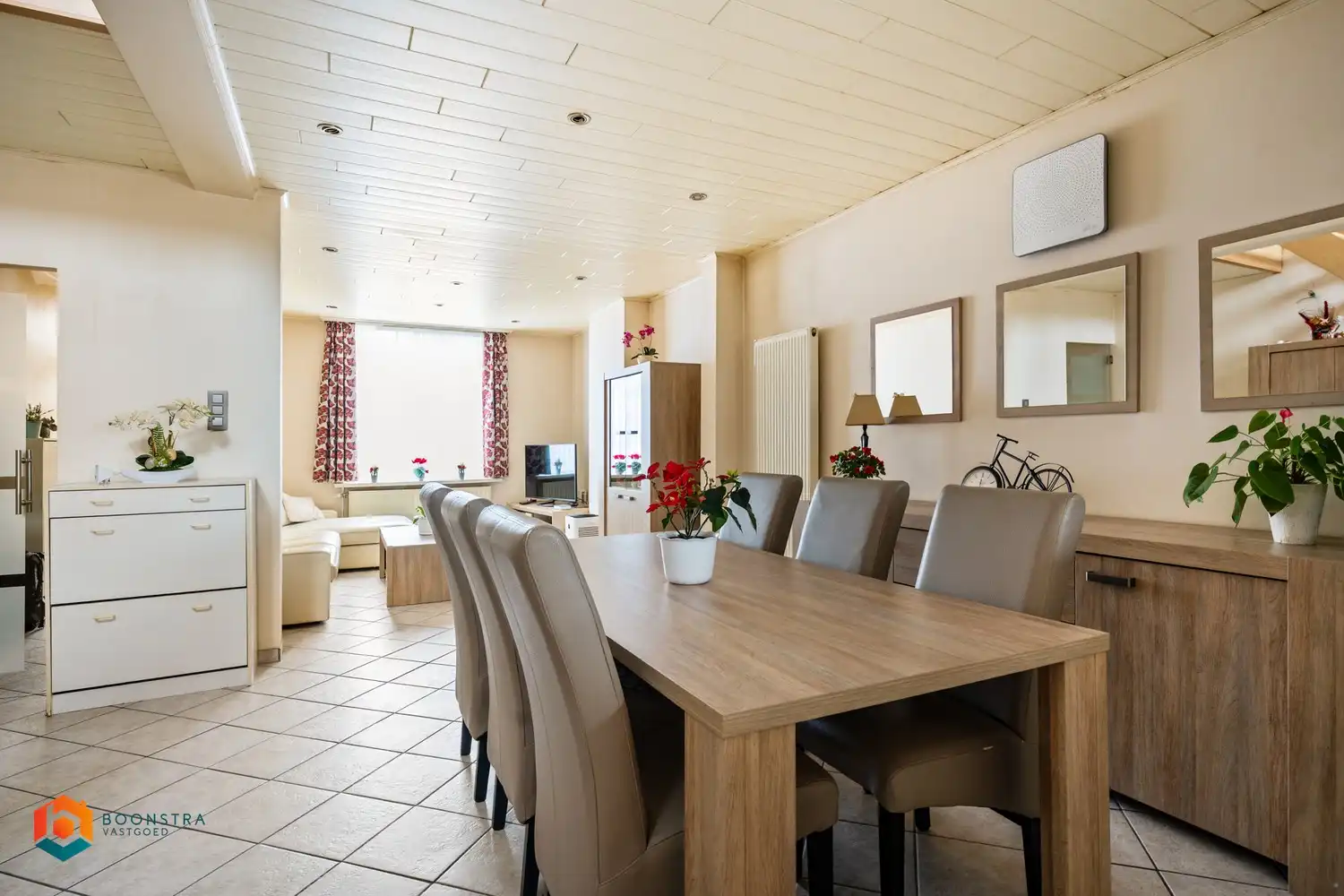 Te renoveren woning met 2 slpkrs en tuin in Sint-Katelijne-Waver foto 3