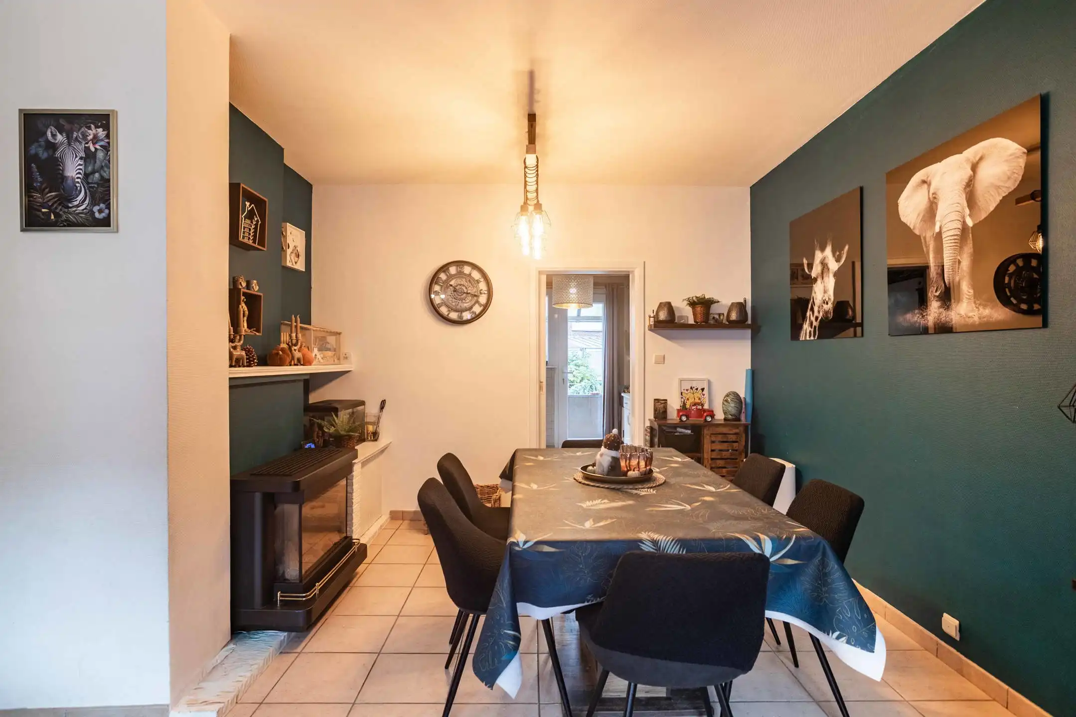 Ruime, statige woning met garage & tuin op aangename locatie foto 7