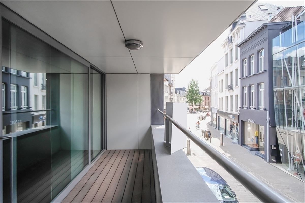 Ruim appartement met terras aan den "Oudaan" foto 2