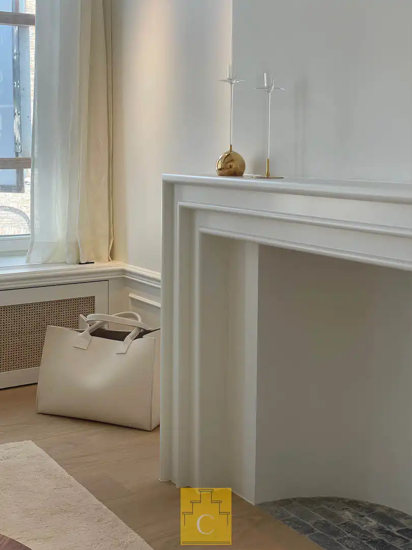 pas gerenoveerd diephuis op iconisch stadsplein, een meesterwerk van historiek en hedendaagse luxe foto 4