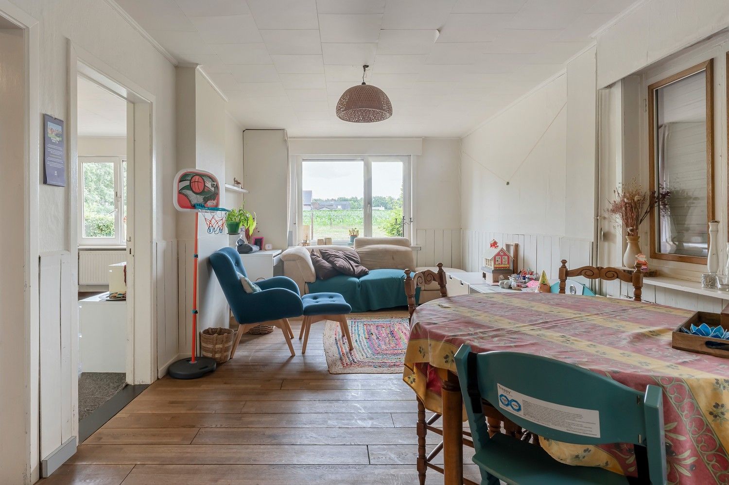 PRACHTIG GELEGEN ZONNIGE WONING MET EEN UNIEK ZICHT foto 2