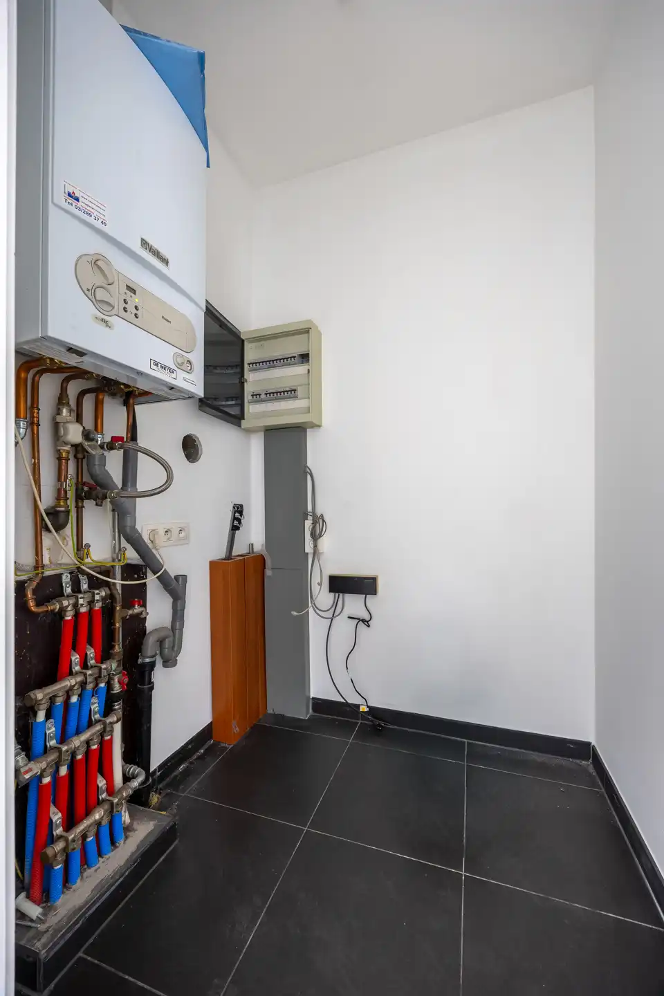 Instapklaar 2-slaapkamerappartement aan Antwerpen-Centraal foto 15