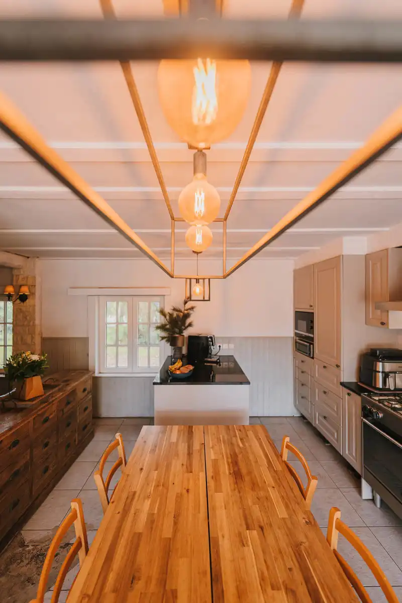 Landelijke woning op een uniek perceel van 20.000 m2 foto 9