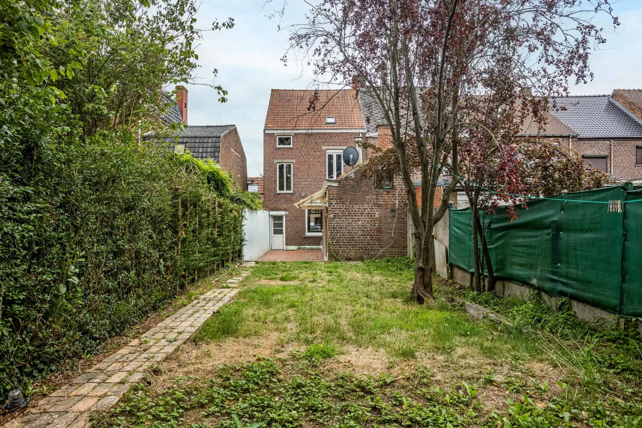 Ruime instapklare woning met tuin en 3 slaapkamers foto 25